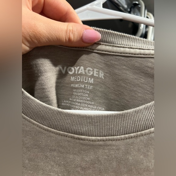 Top - Picture 2 of 2